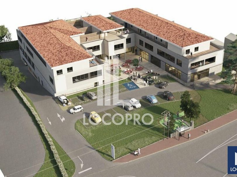 Location local commercial 75.41 m² non divisibles