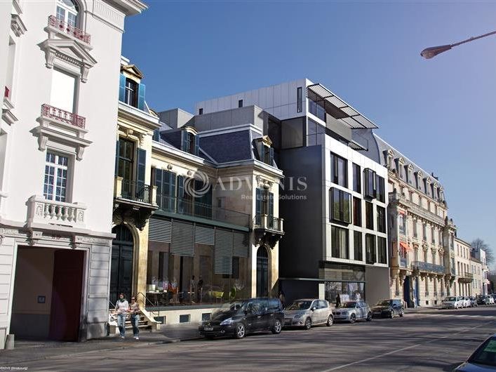 Location bureaux 159 m² non divisibles