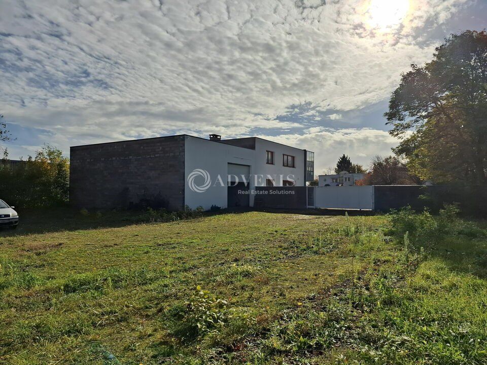 Vente local d''activites 450 m² divisibles à partir de 450 m²
