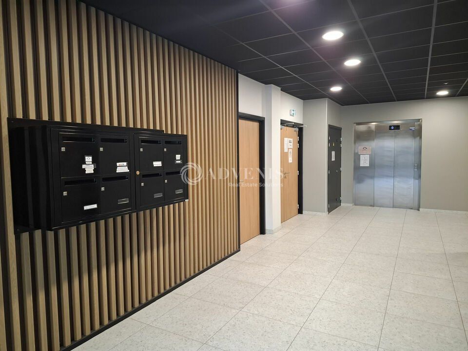 Vente bureaux 422 m² divisibles à partir de 211 m²