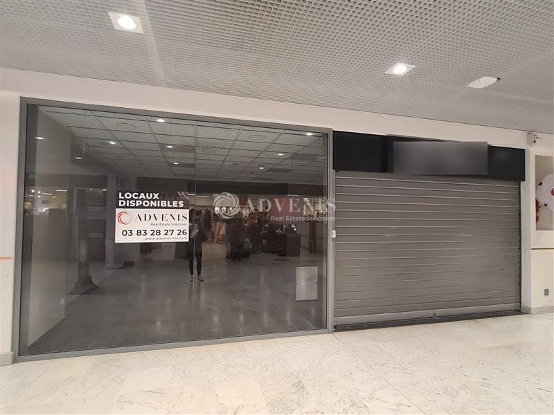 Location local commercial 70 m² non divisibles