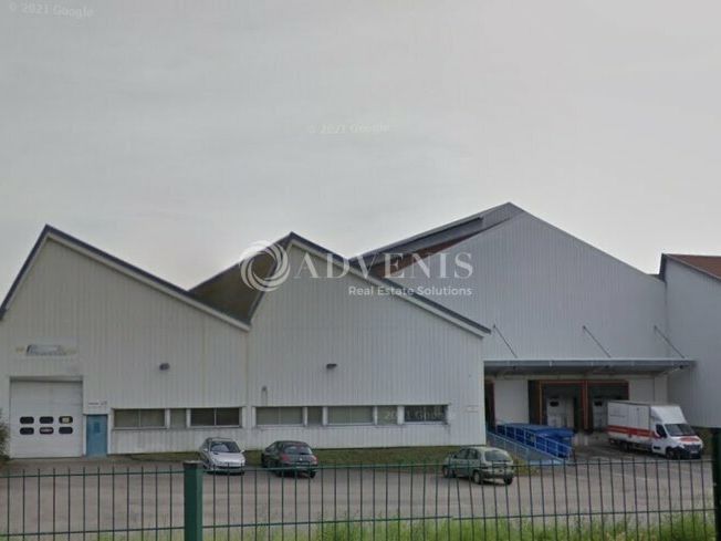 Location local d''activites 1871 m² non divisibles