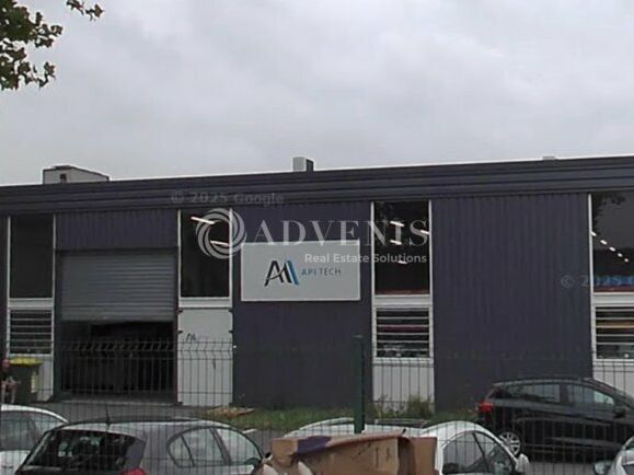 Location local d''activites 645 m² divisibles à partir de 645 m²