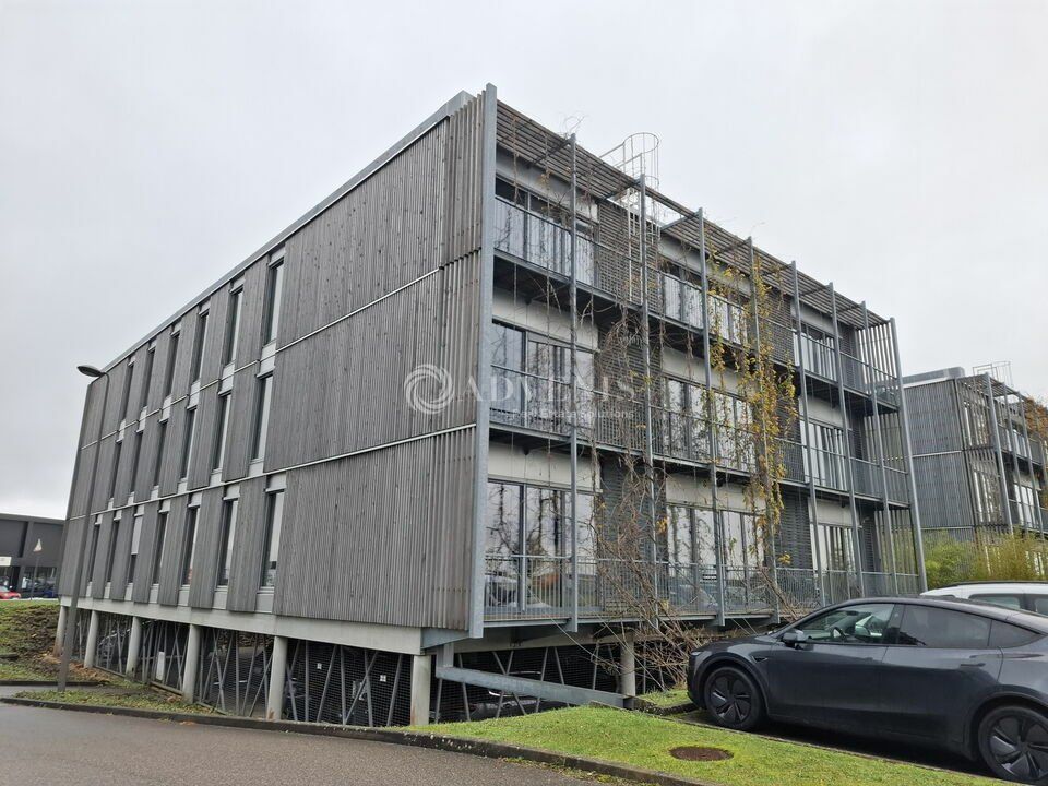 Location bureaux 464 m² divisibles à partir de 232 m²