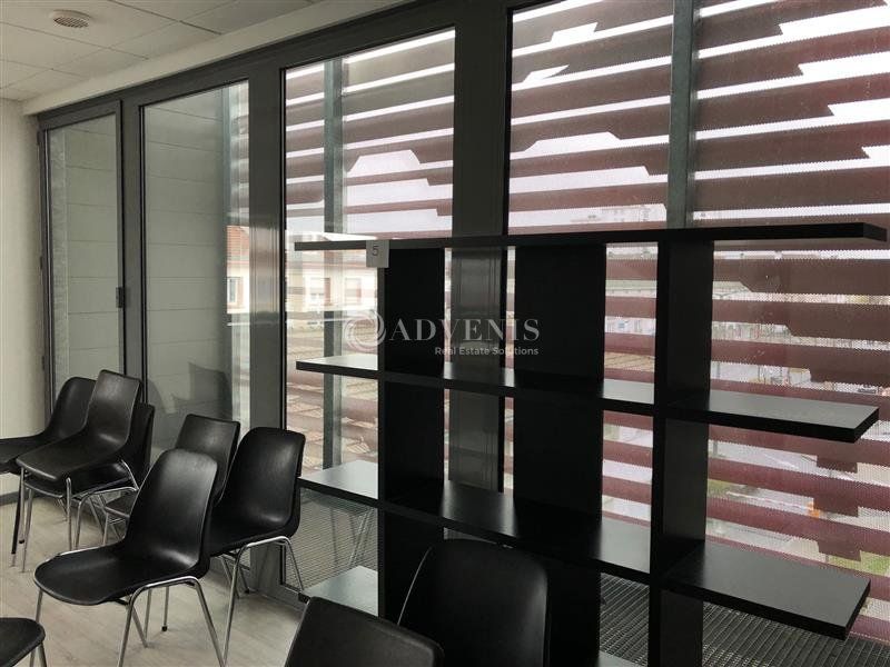 Location bureaux 1222 m² divisibles à partir de 93 m²