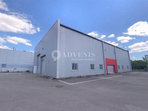 Location local d''activites 690 m² divisibles à partir de 690 m²