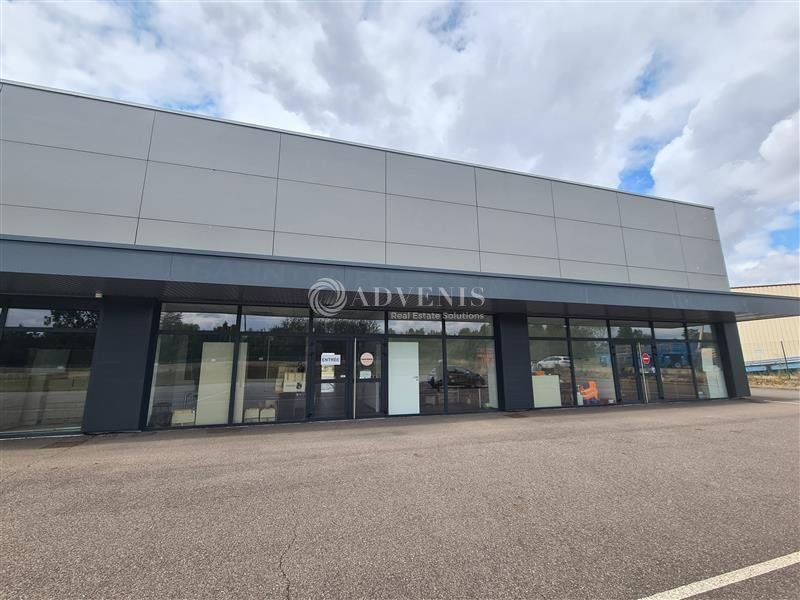 Location local d''activites 600 m² non divisibles