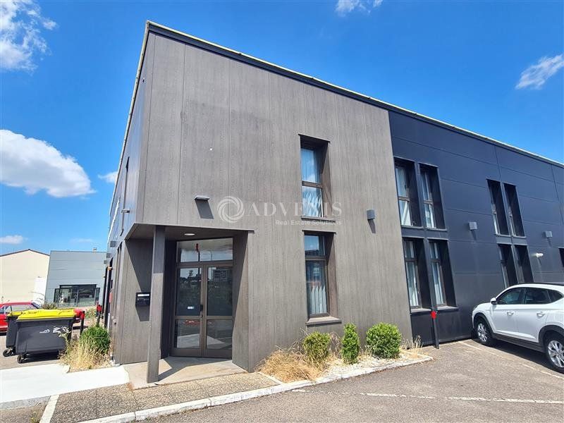 Location bureaux 236 m² non divisibles
