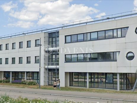 Location bureaux 131 m² non divisibles