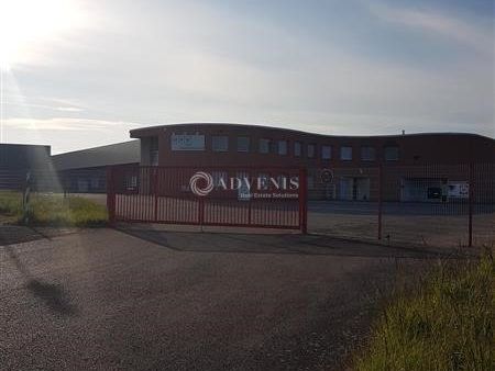 Location local d''activites 600 m² non divisibles