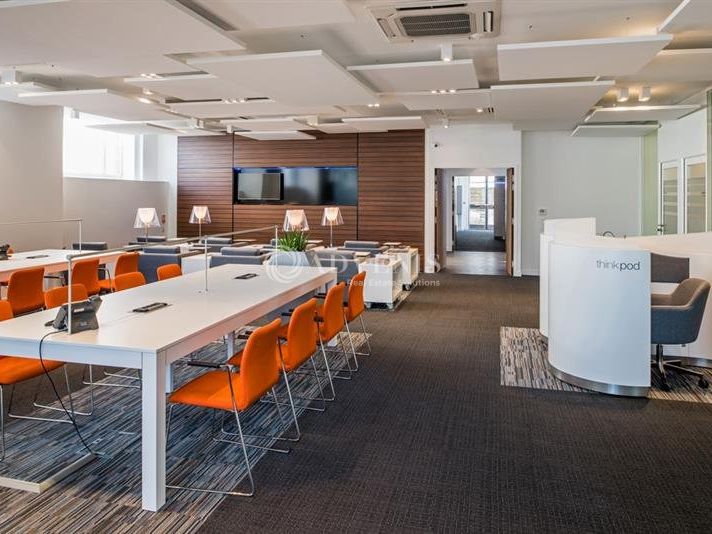 Location bureaux 54 m² divisibles à partir de 10 m²