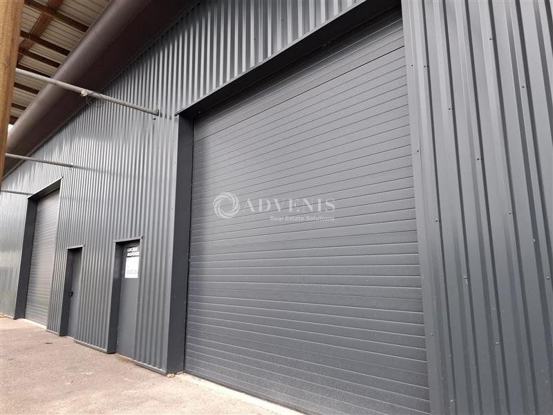 Vente local d''activites 1194 m² divisibles à partir de 502 m²