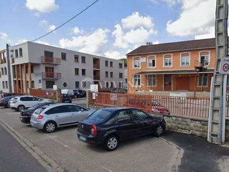 Location bureaux 373 m² divisibles à partir de 107 m²