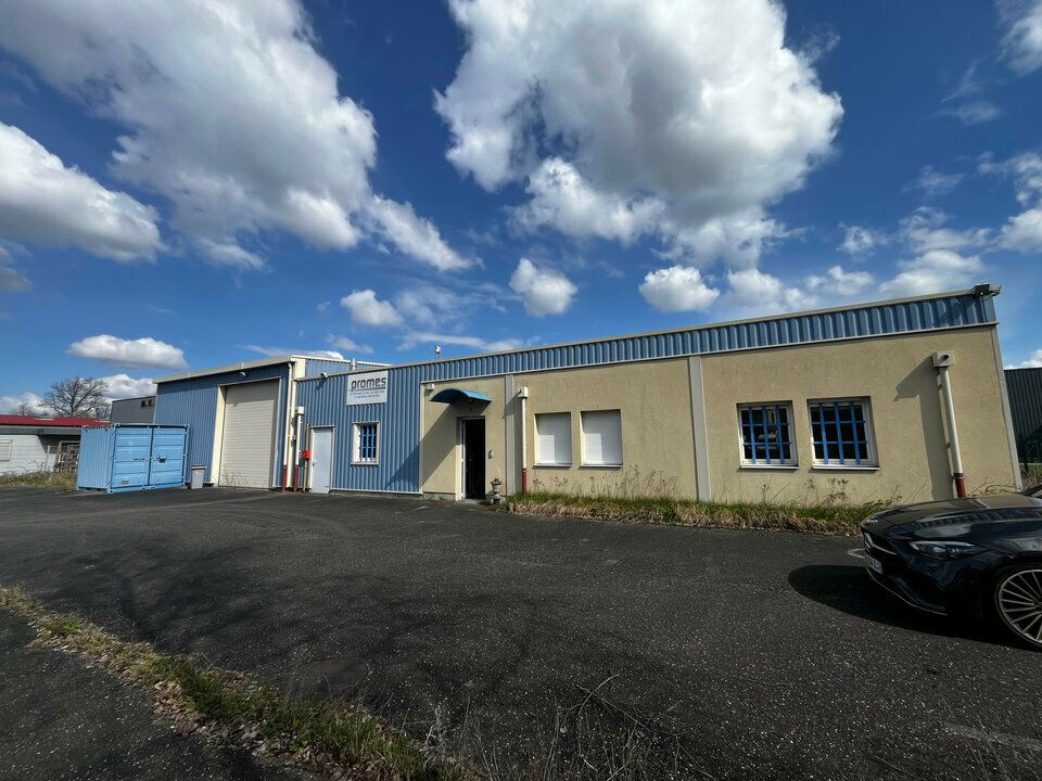 Vente local d''activites 413 m² non divisibles