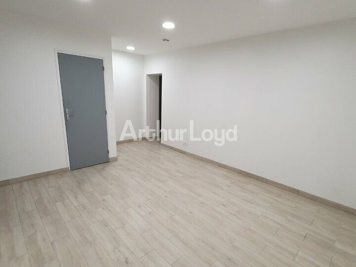 A louer - Local professionnel de 30m2 avec PMR situé à Rilly la Montagne 