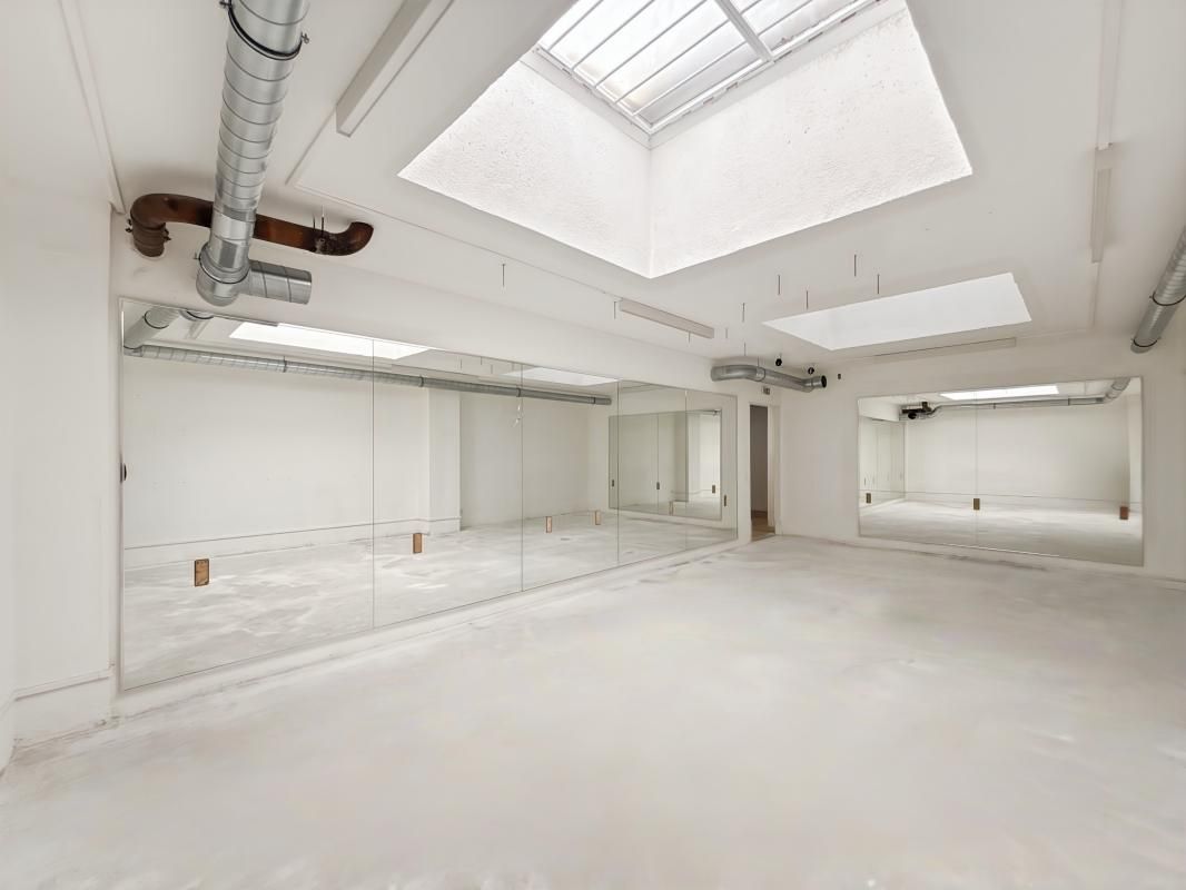 Location bureaux 700 m² divisibles à partir de 700 m²