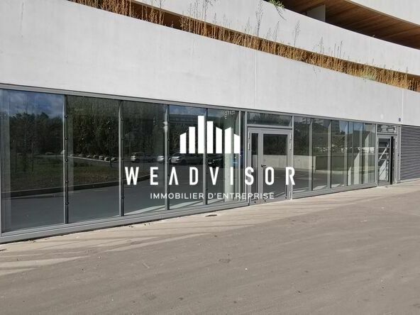 Vente local commercial 675 m² non divisibles