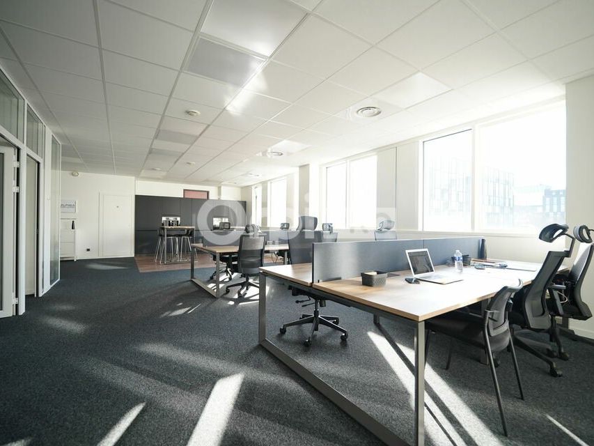 Vente bureaux 125 m² non divisibles