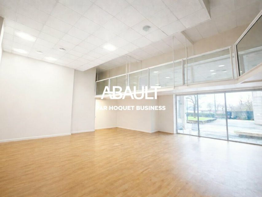 Vente local commercial 300 m² non divisibles