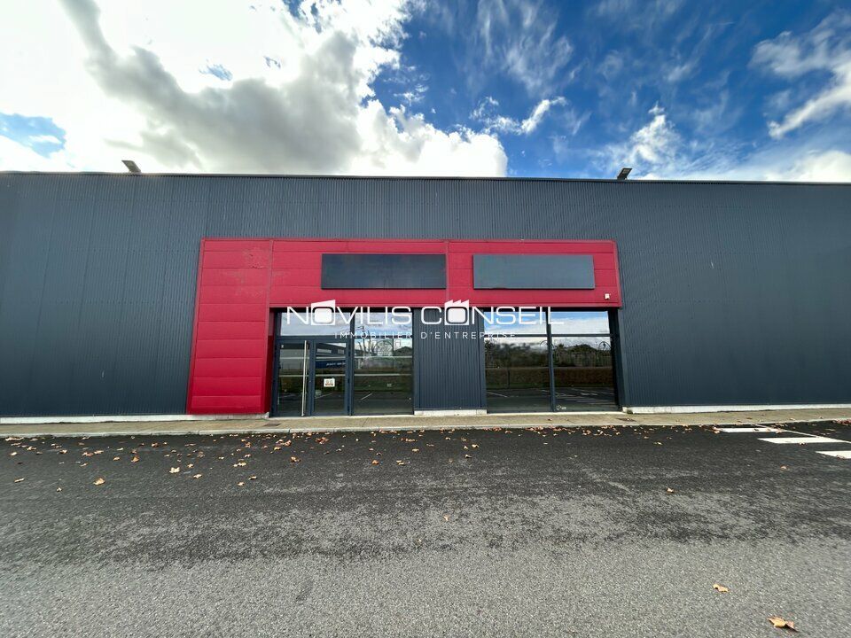 Location activité/entrepôt - 330 m²