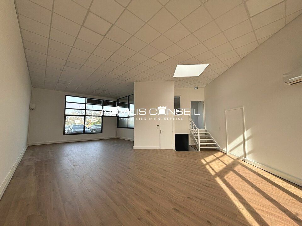 Location bureau - 200 m²