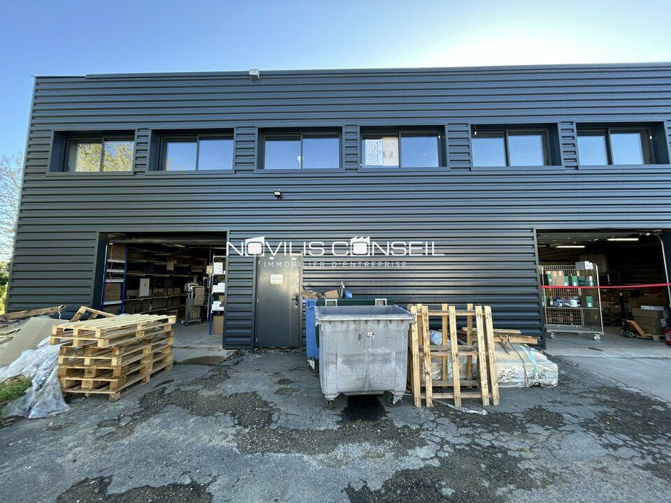 Location activité/entrepôt - 250 m²