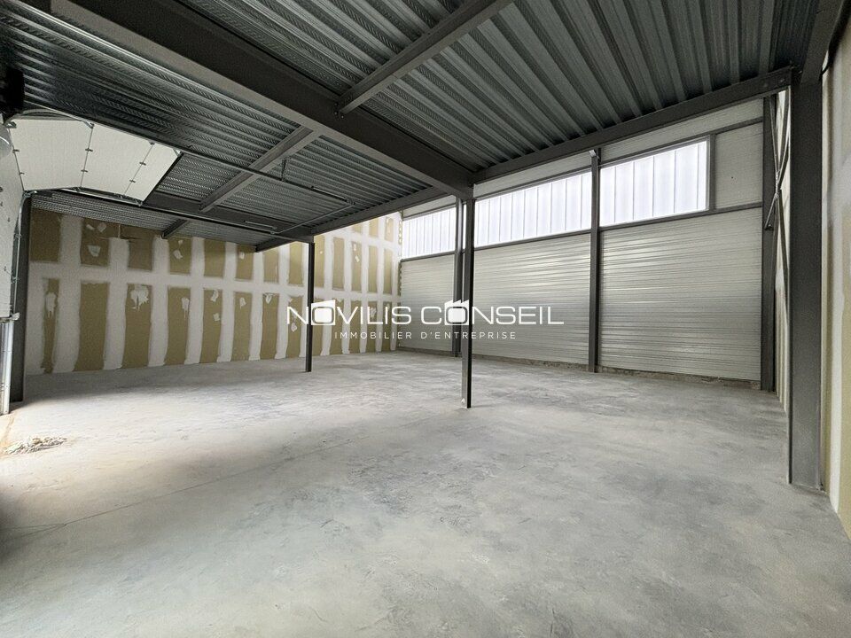 Location activité/entrepôt - 316 m²
