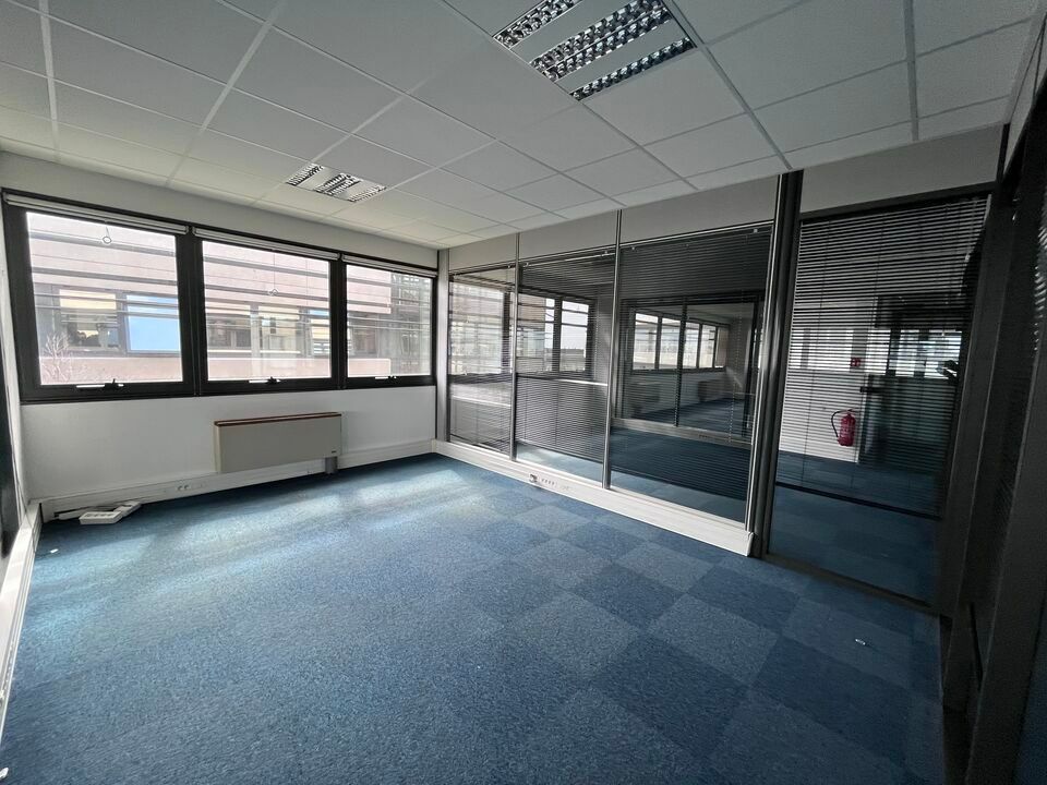 BUREAUX VILLENEUVE LOUBET RN7 - DIVISIBLES