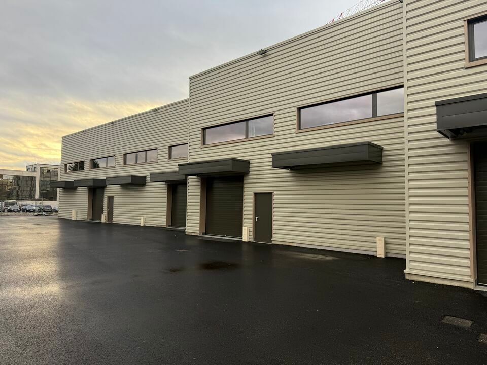 Vente local d''activites 87 m² non divisibles