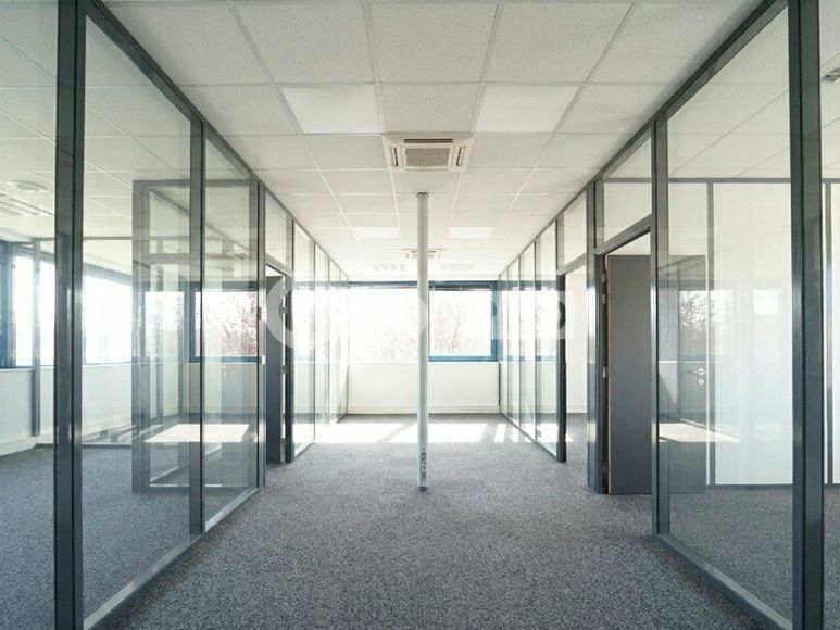Location bureaux 170 m² non divisibles