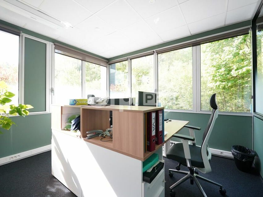 Vente bureaux 74.15 m² non divisibles