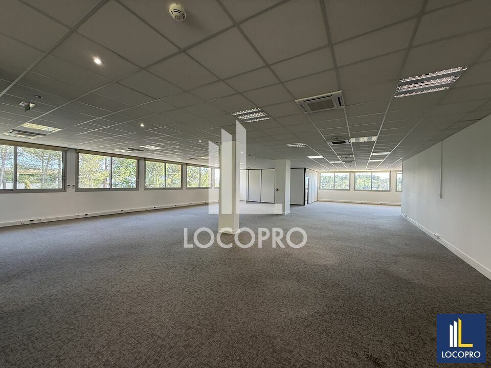 Location bureaux 290 m² non divisibles
