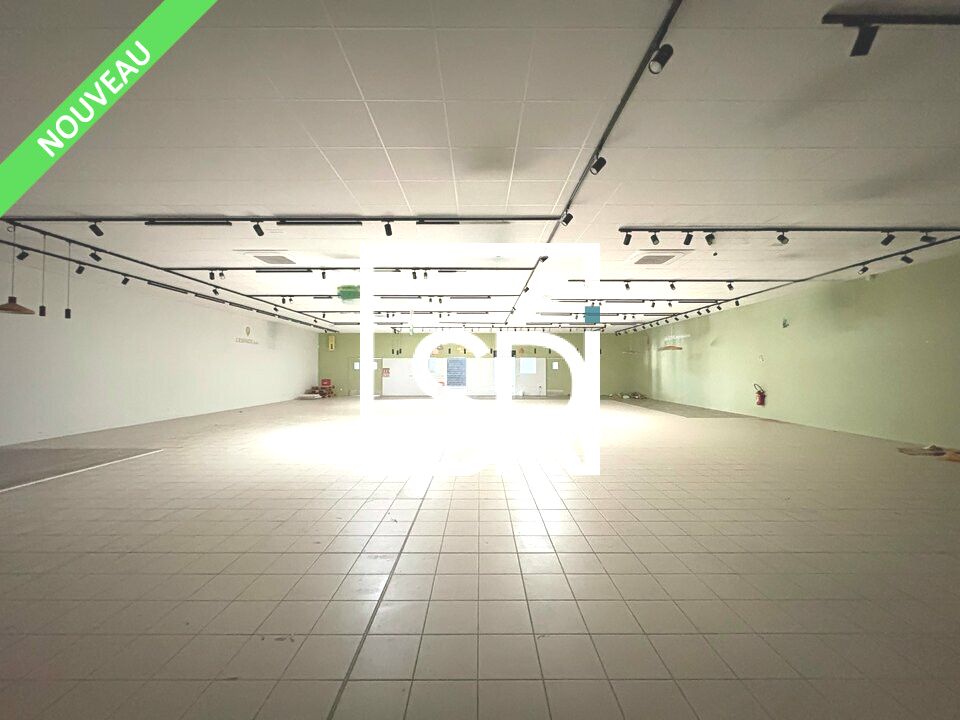 LOCATION LOCAL COMMERCIAL 660 M² - AXE PASSANT - ZAC LE BREZET - 63100 CLERMONT-FERRAND