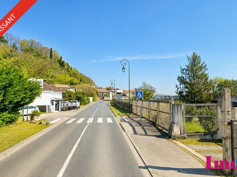 Location local commercial 6 m² non divisibles