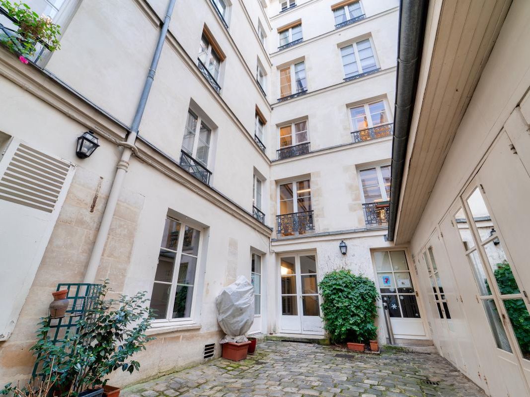 Vente bureaux 68 m² non divisibles