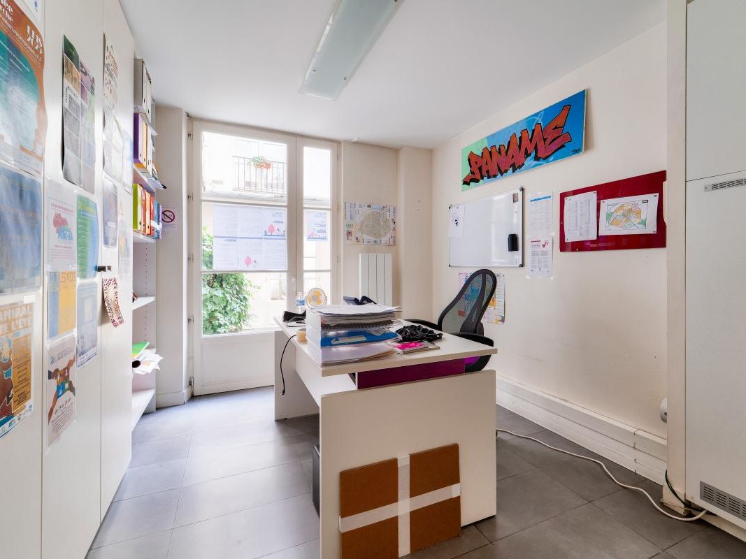 Vente bureaux 68 m² non divisibles
