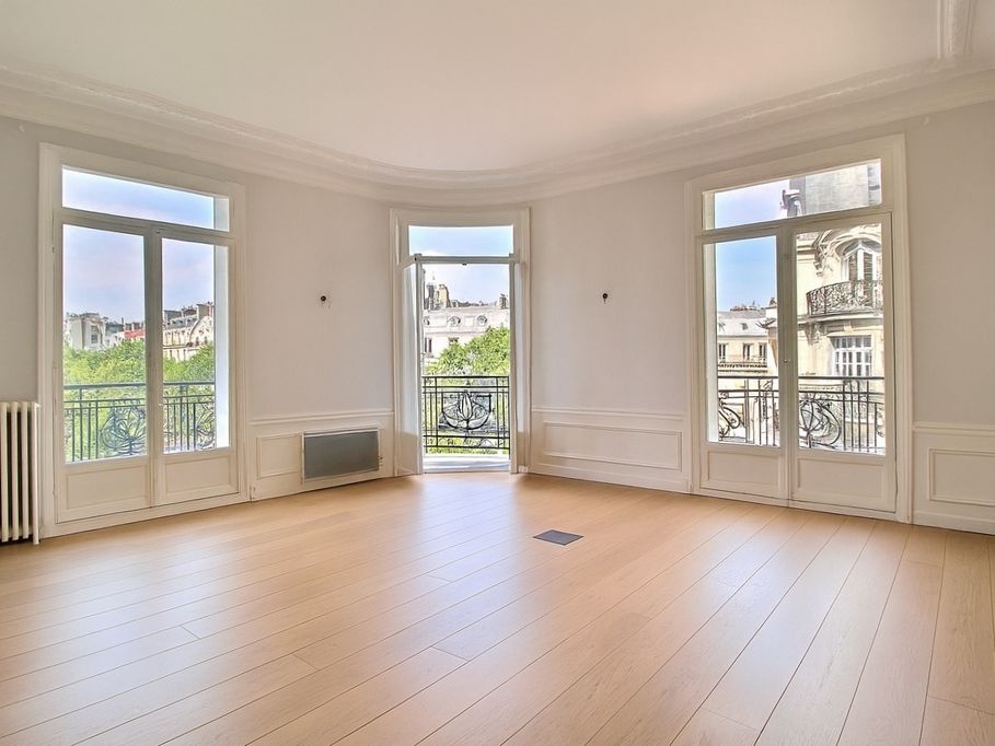 Location bureaux 290 m² non divisibles