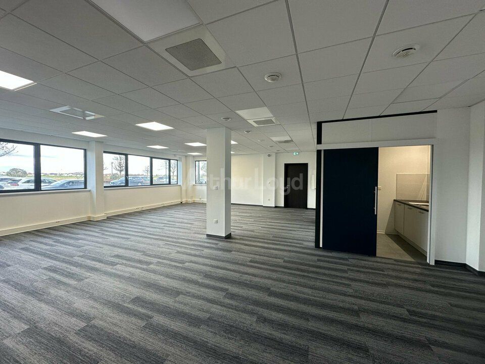À LOUER – Bureaux lumineux au cœur de l'Espace Européen de l'Entreprise – Schiltigheim