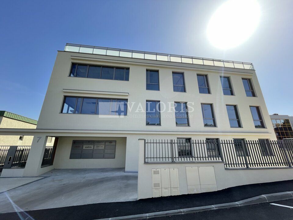Location bureaux 80 m² non divisibles