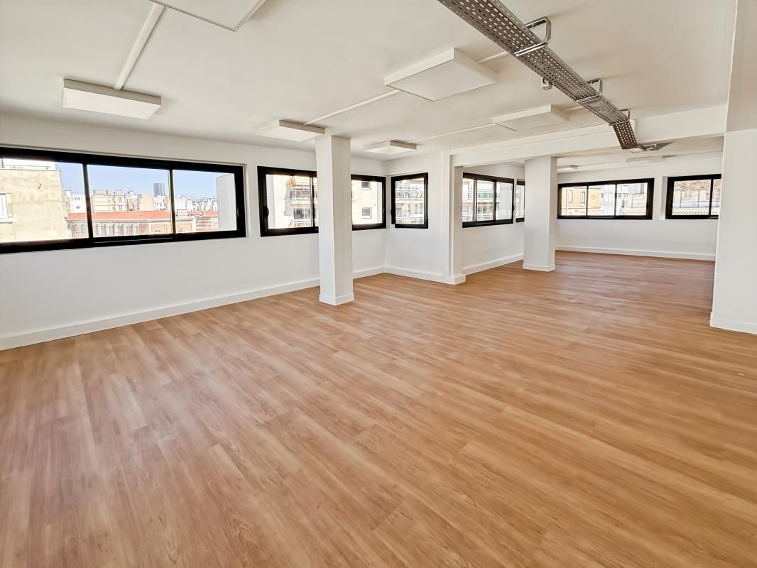 Location bureaux 224 m² non divisibles