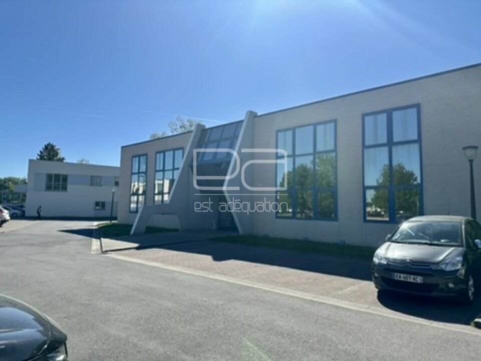 Vente bureaux 203 m² non divisibles