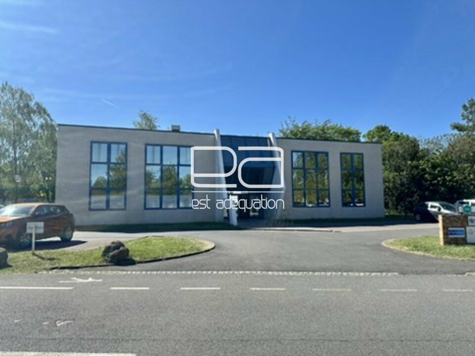 Location bureaux 203 m² non divisibles