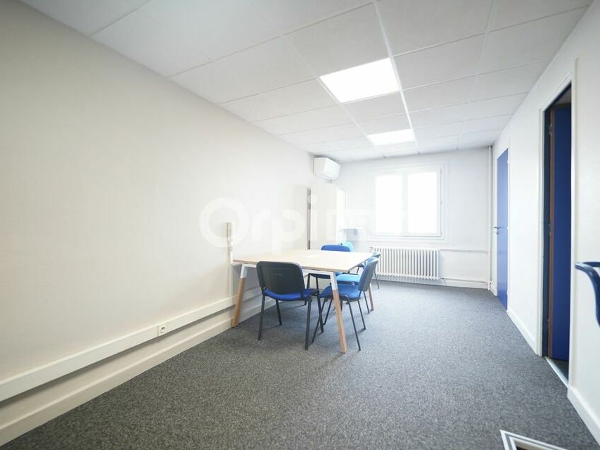 Location bureaux 85 m² non divisibles