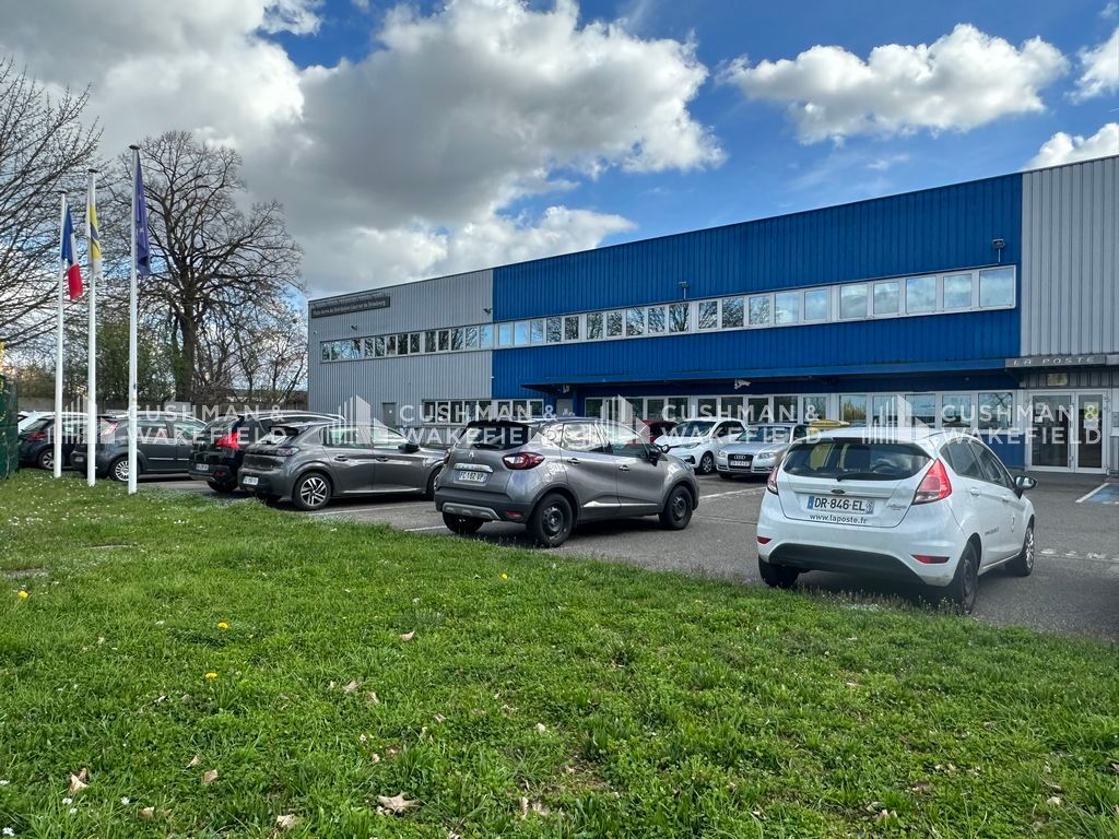 Vente activités 2843 m² non divisibles