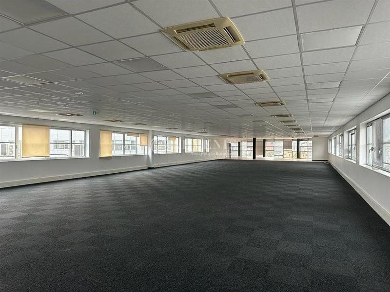 820 m² pour ce bureaux en location à Villeneuve d'ascq