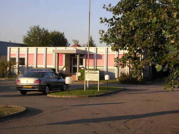 Vente local d''activites 796 m² non divisibles