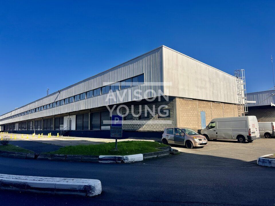 Location local d''activites 287 m² non divisibles