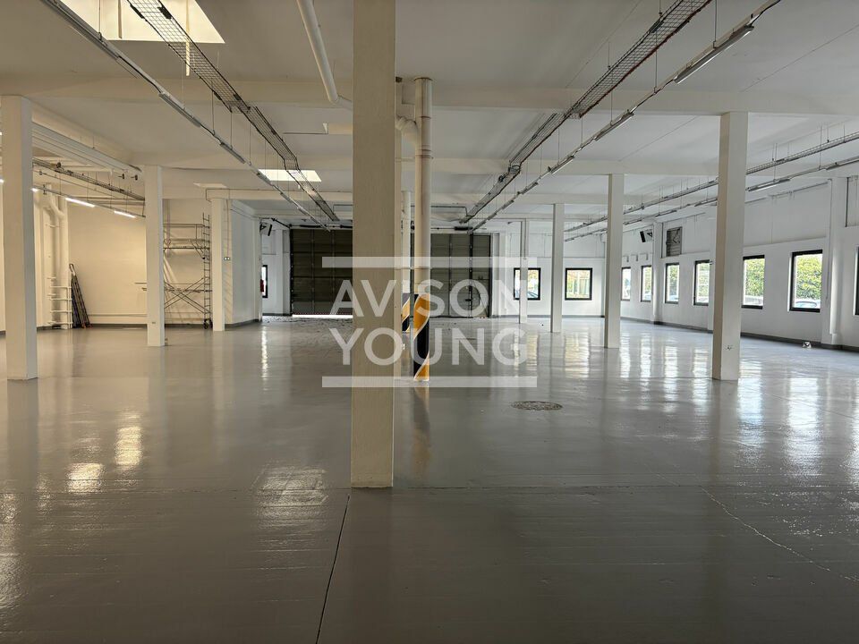 Location local d''activites 799 m² non divisibles