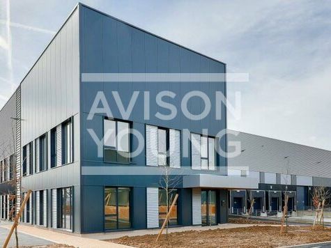 Location local d''activites 3551 m² non divisibles