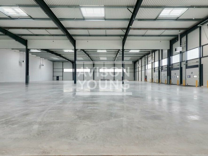 Bâtiment d'activité à la location - La Courneuve